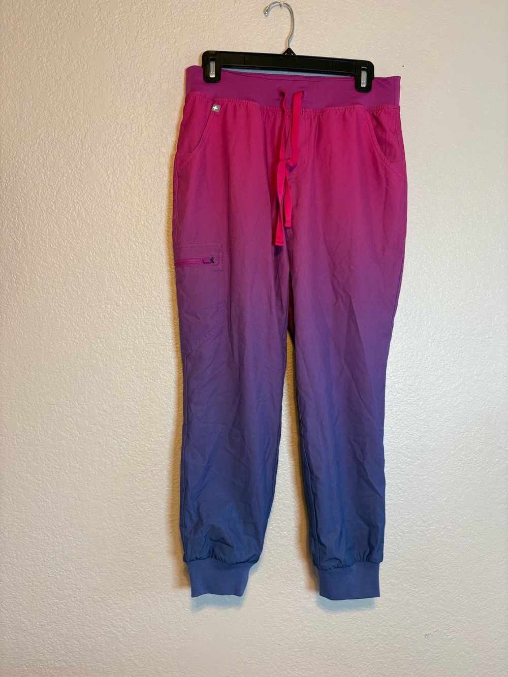 FIGS Ombre Jogger Women Lined Scrub Pants Pink Purple Work Colorful Medical